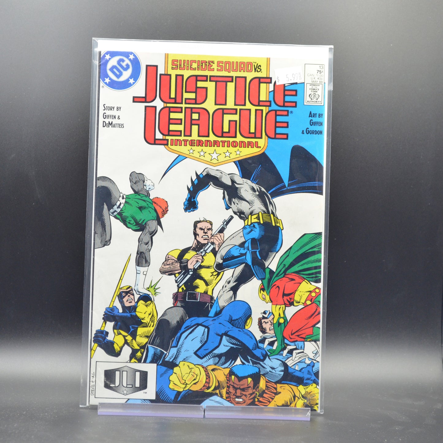 JUSTICE LEAGUE INTERNATIONAL #13
