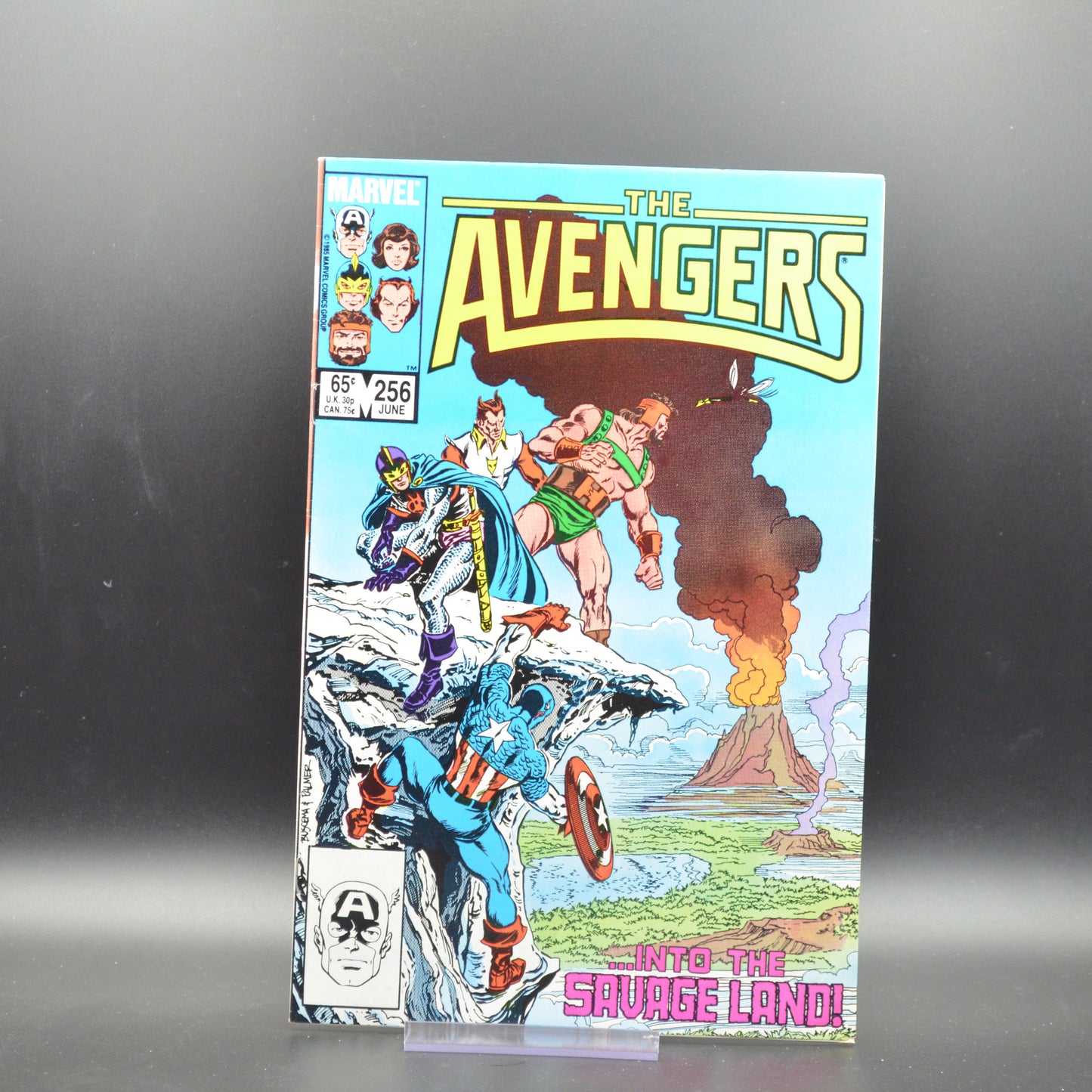 AVENGERS #256 - 2 Geeks Comics
