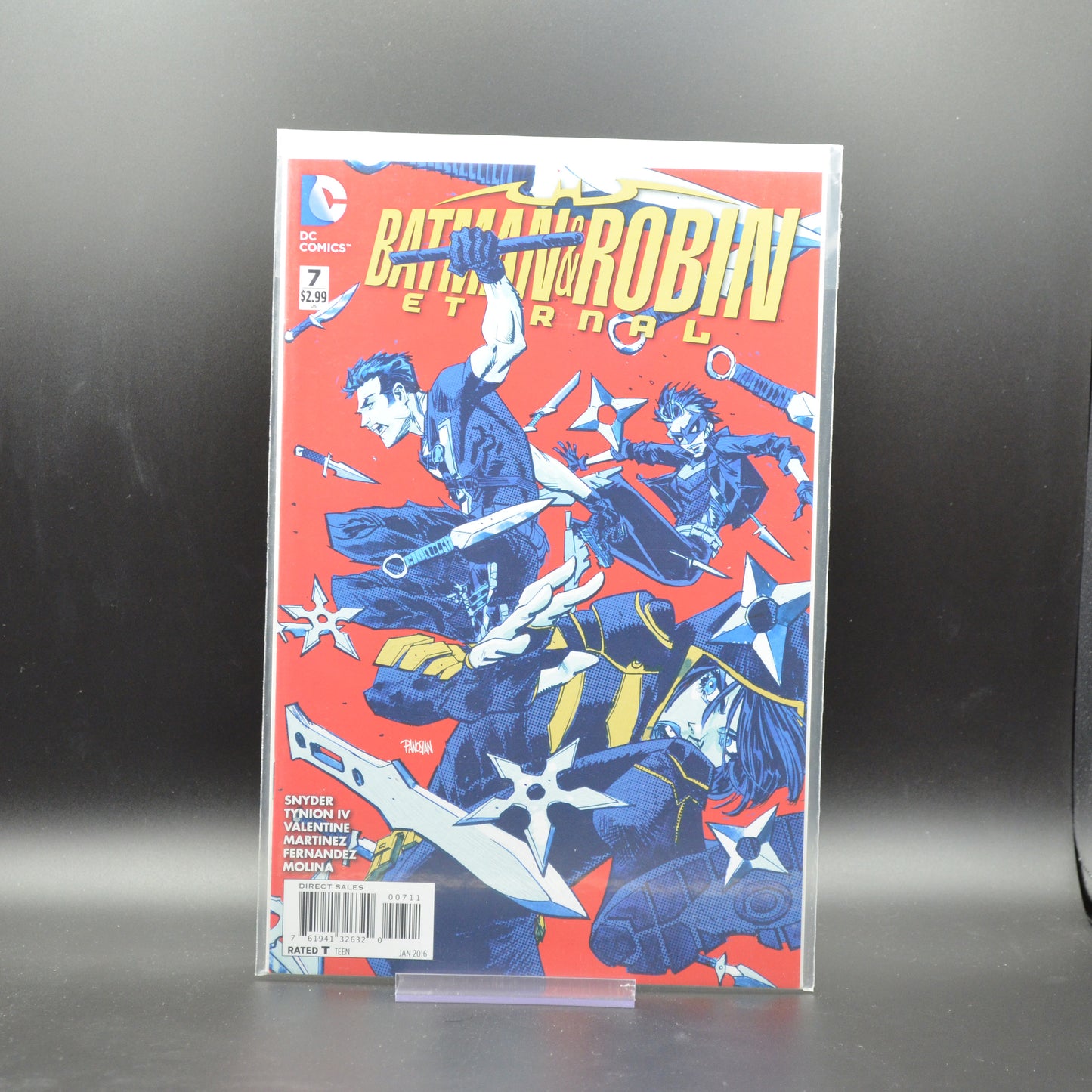BATMAN & ROBIN ETERNAL #7 - 2 Geeks Comics
