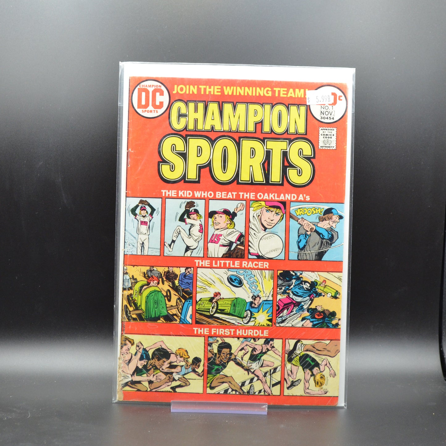 CHAMPION SPORTS #1 - 2 Geeks Comics