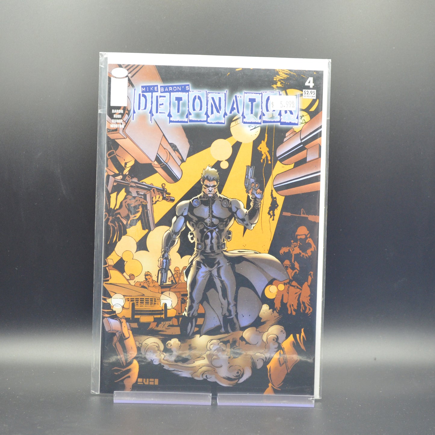 DETONATOR #4 - 2 Geeks Comics