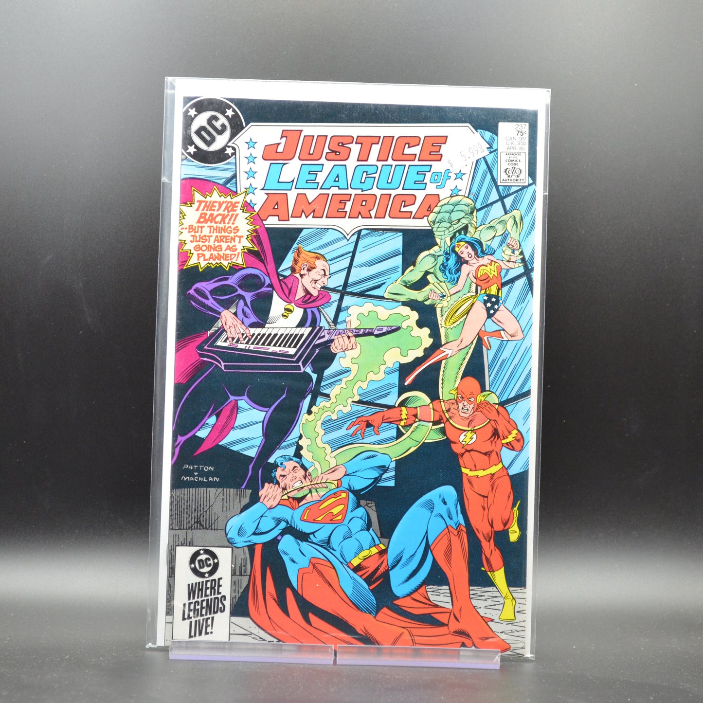 JUSTICE LEAGUE OF AMERICA #237 - 2 Geeks Comics