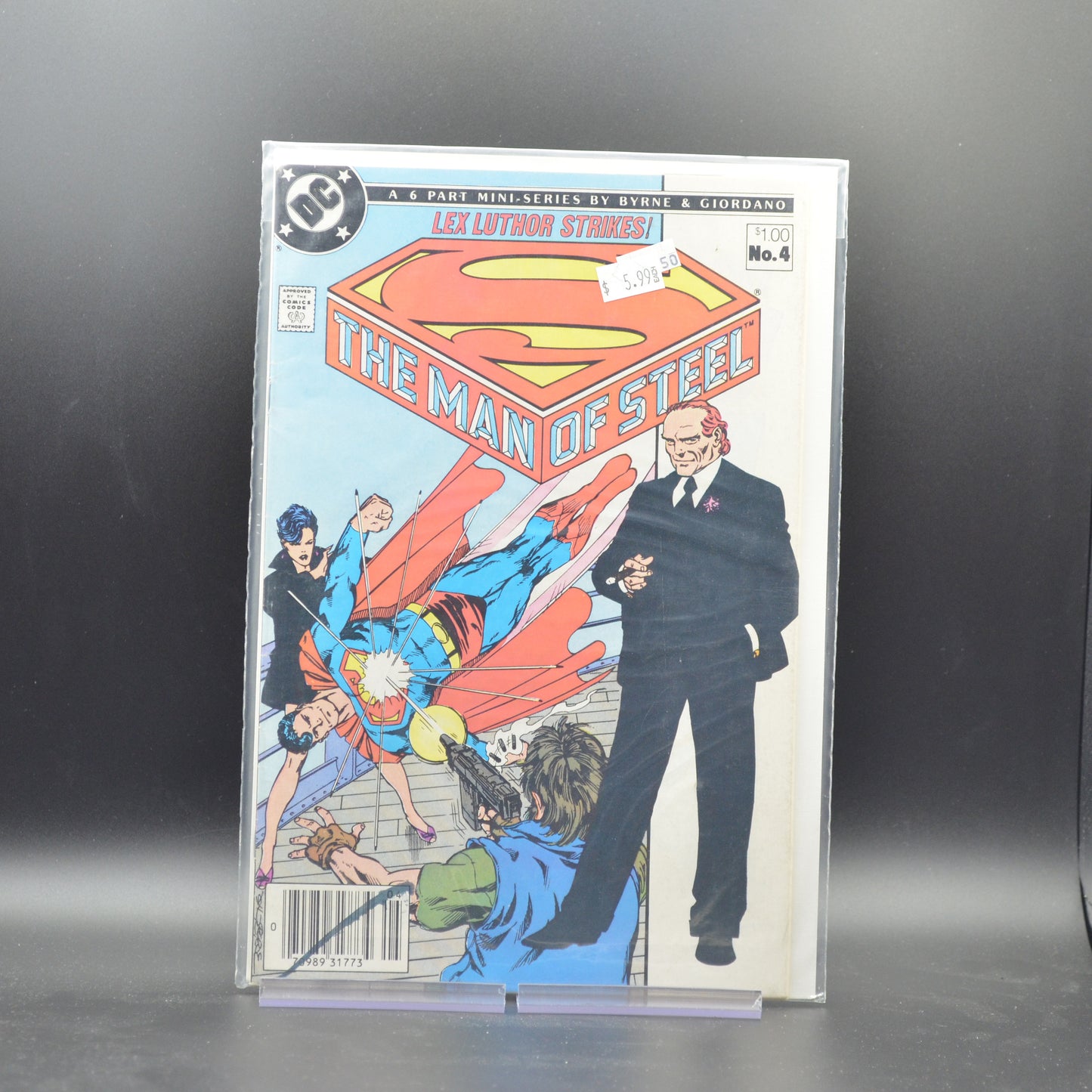 MAN OF STEEL #4 - 2 Geeks Comics