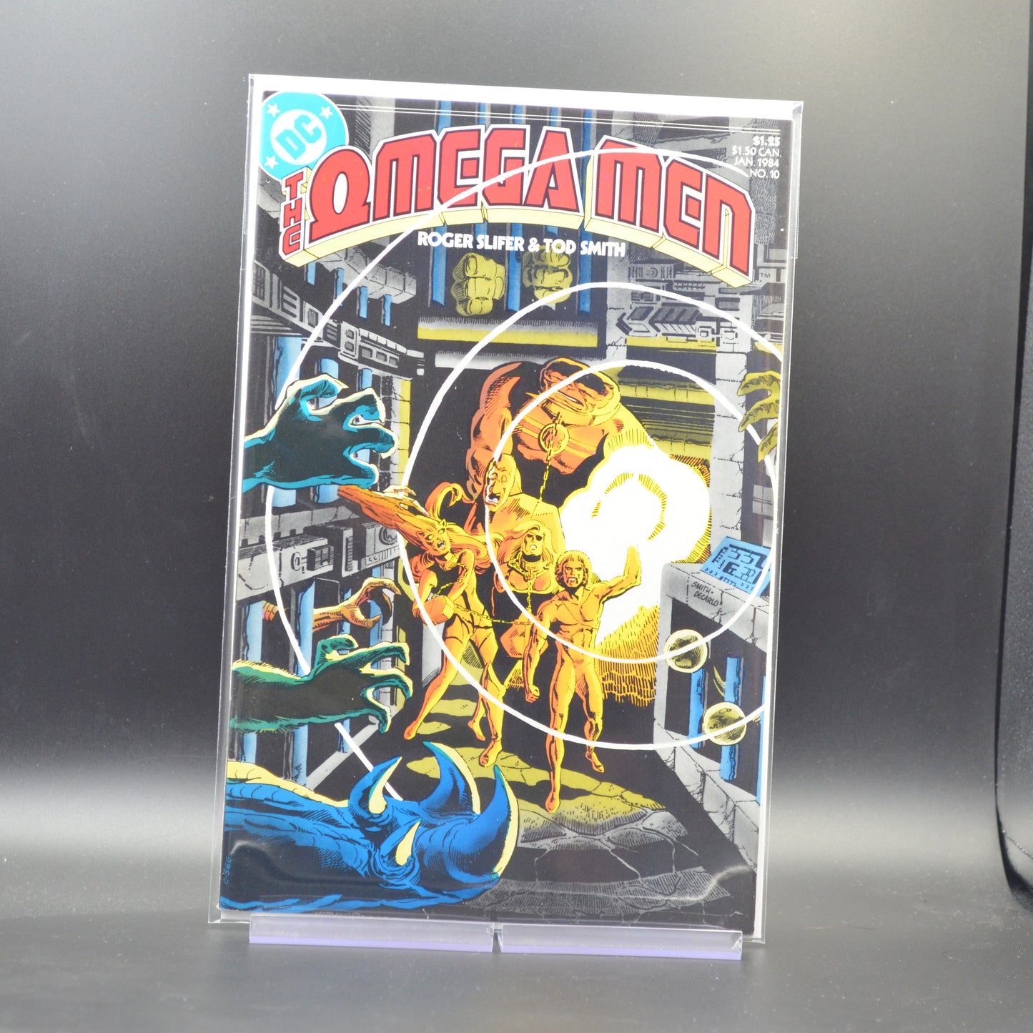 OMEGA MEN #10 - 2 Geeks Comics