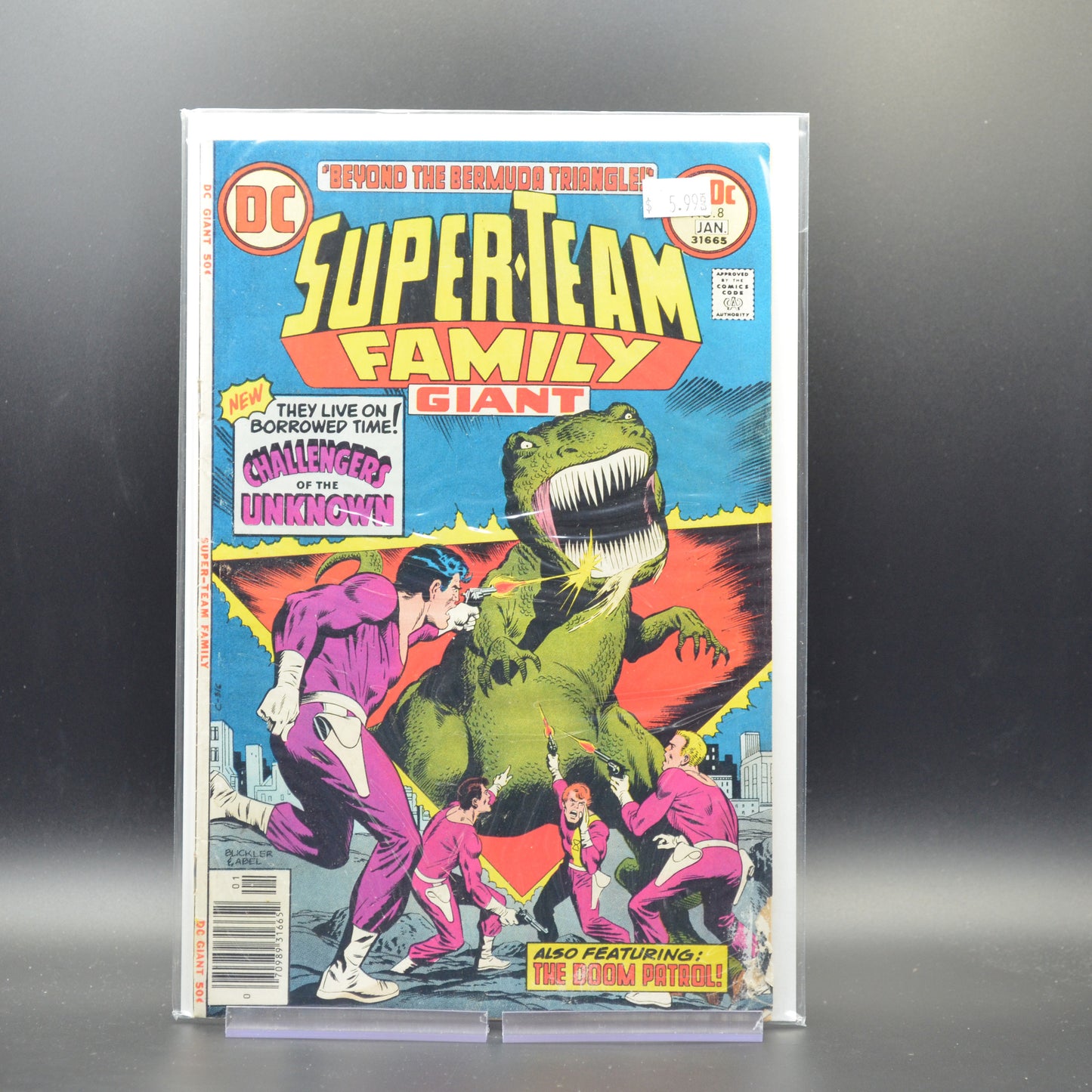 SUPER-TEAM FAMILY #8 - 2 Geeks Comics