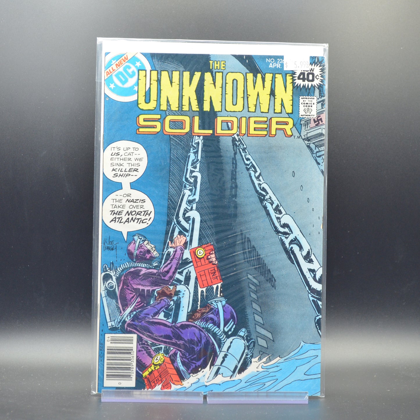 UNKNOWN SOLDIER #226 - 2 Geeks Comics