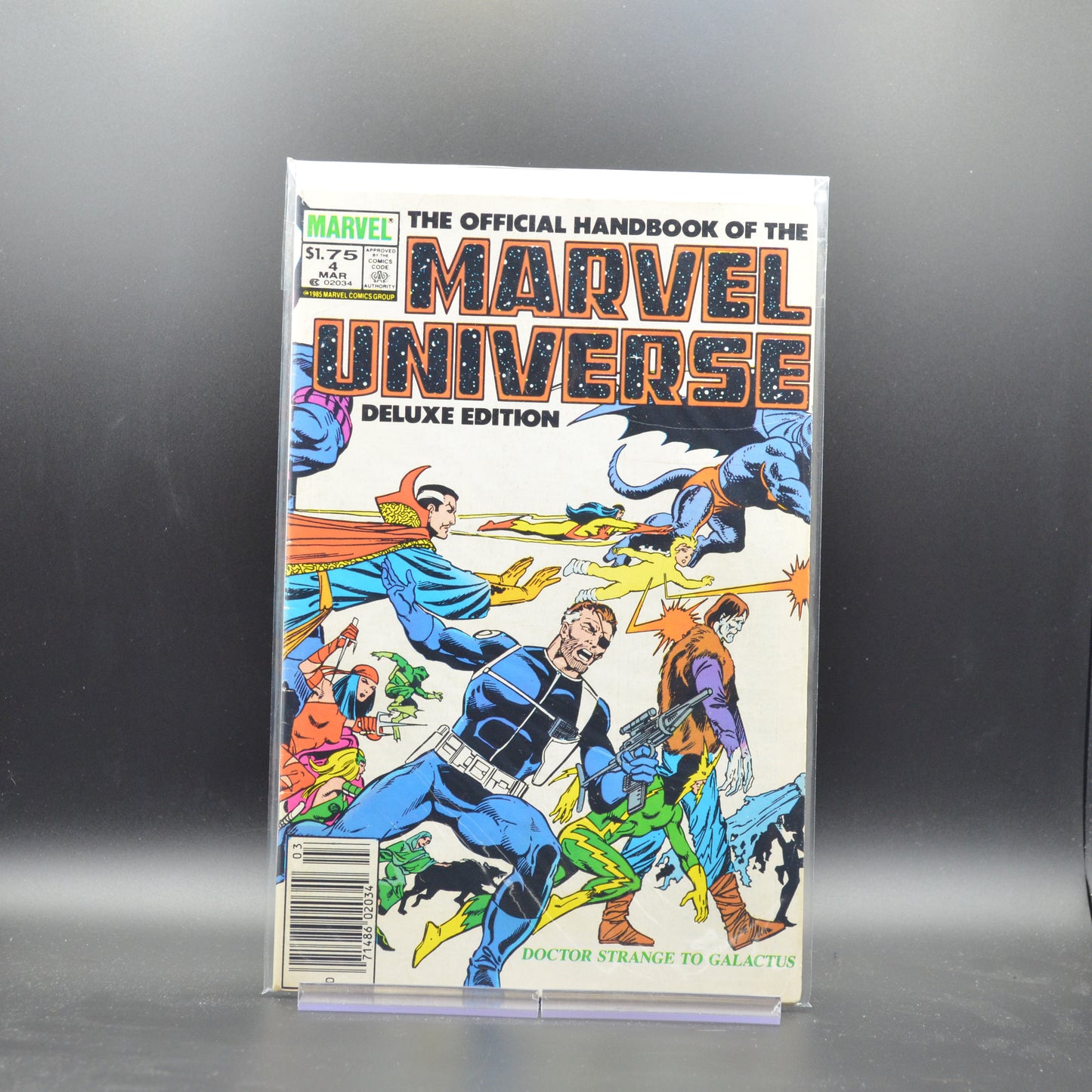 OFFICIAL HANDBOOK OF THE MARVEL UNIVERSE: DELUXE EDITION #4