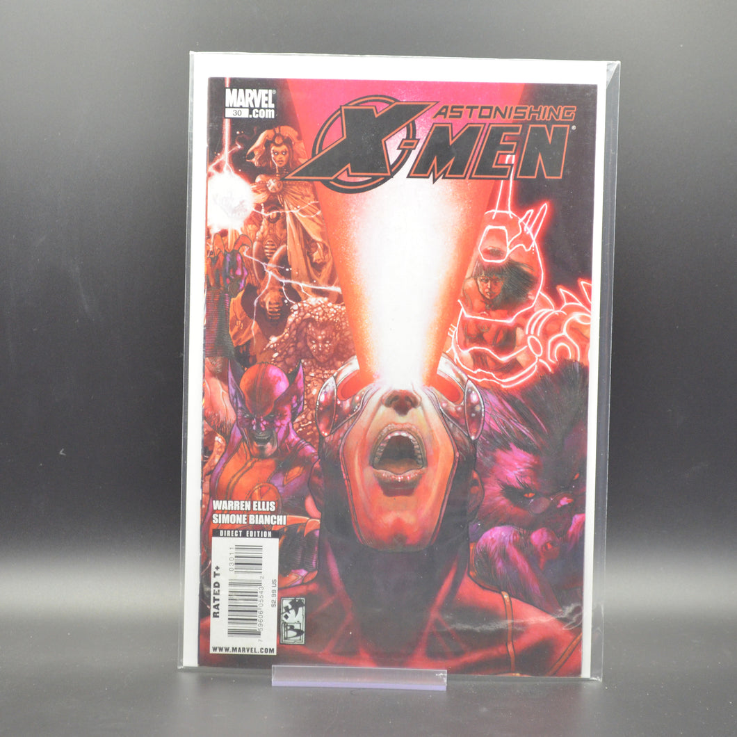 ASTONISHING X-MEN #30 - 2 Geeks Comics