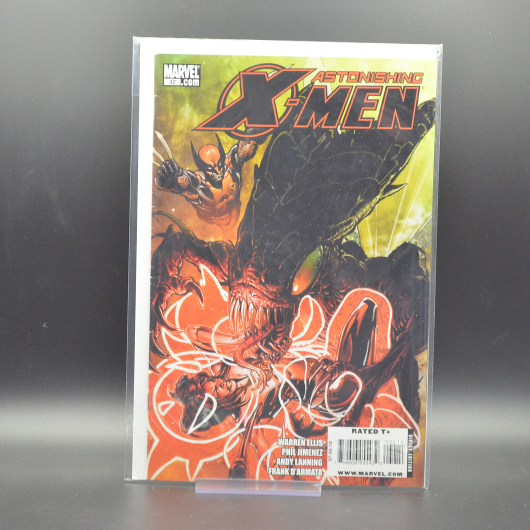 ASTONISHING X-MEN #32 - 2 Geeks Comics