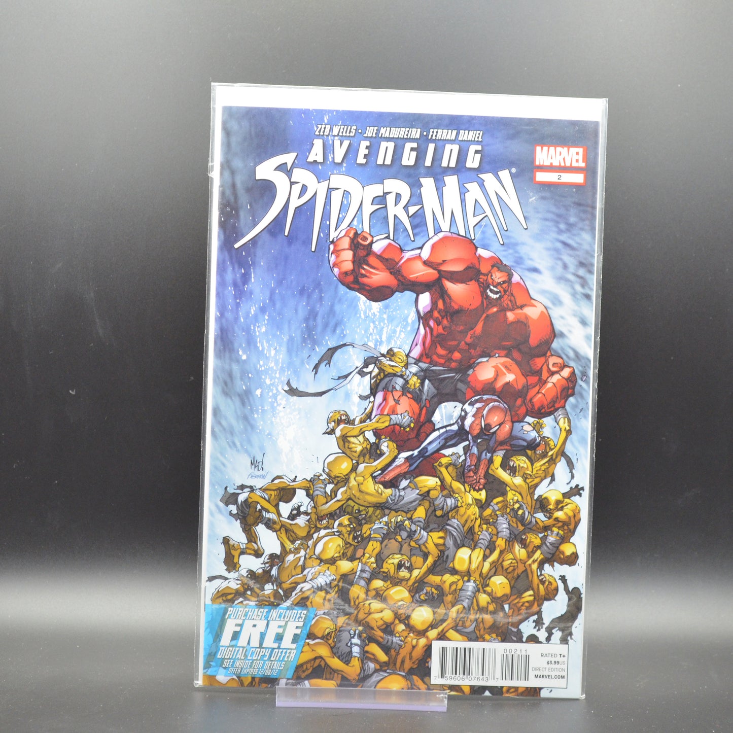 AVENGING SPIDER-MAN #2 - 2 Geeks Comics
