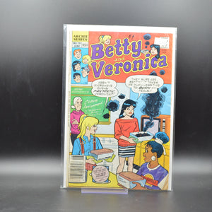 BETTY AND VERONICA #10 - 2 Geeks Comics