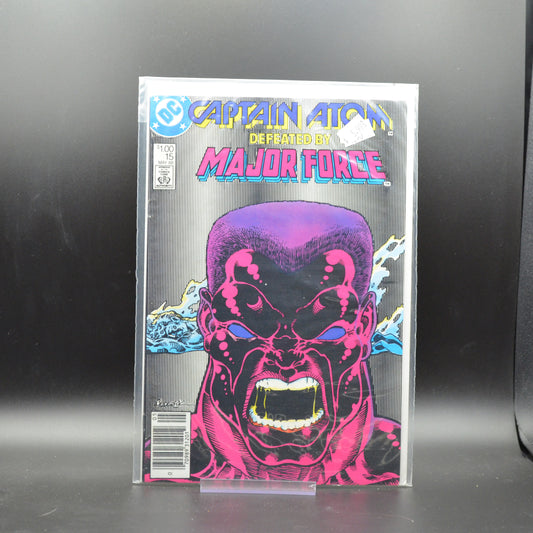 CAPTAIN ATOM #15 - 2 Geeks Comics