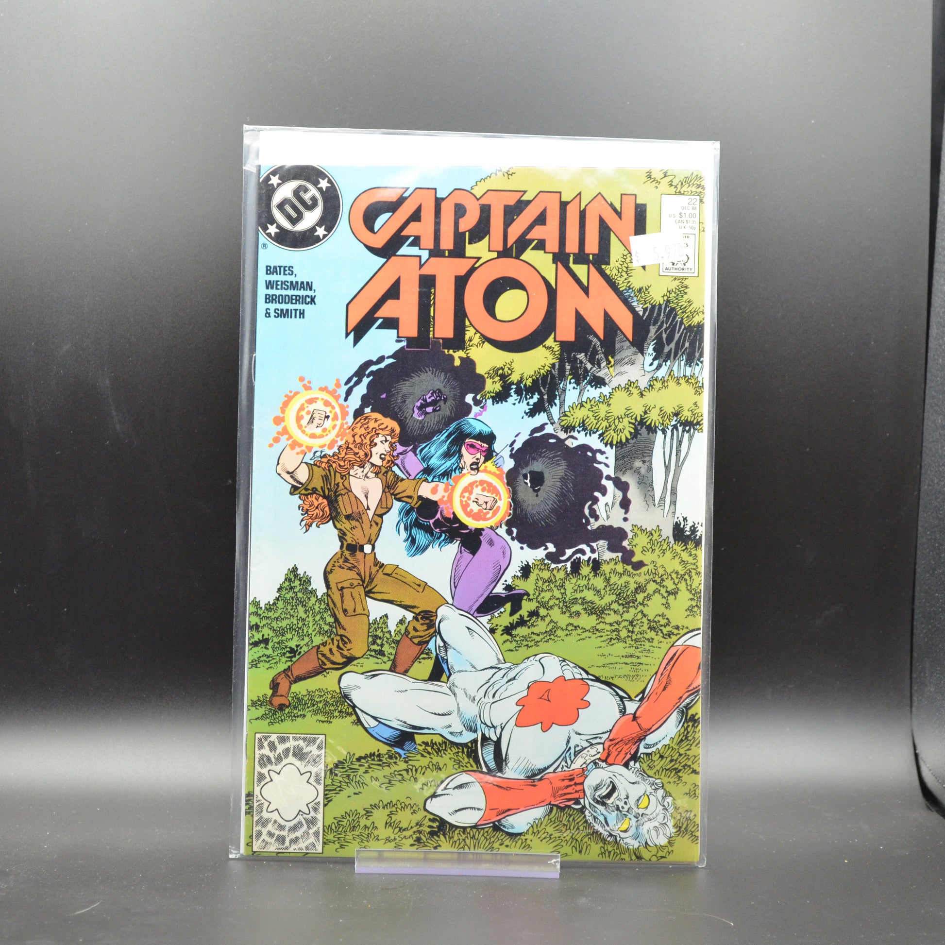 CAPTAIN ATOM #22 - 2 Geeks Comics