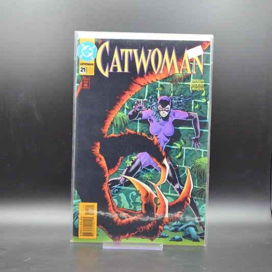 CATWOMAN #21 - 2 Geeks Comics