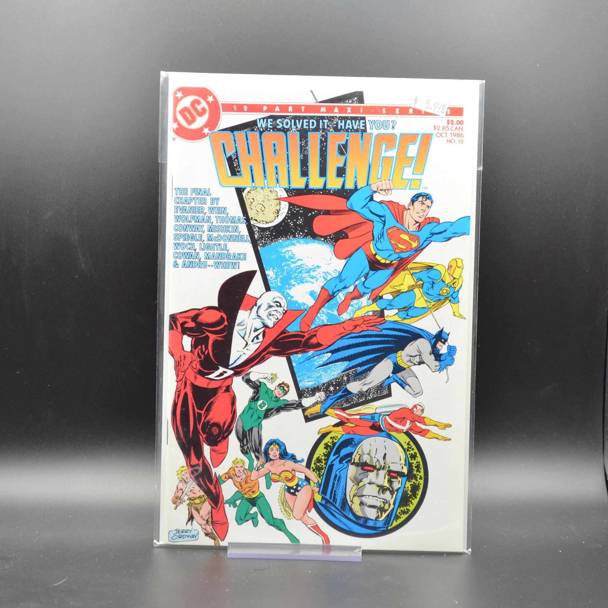 DC CHALLENGE #12 - 2 Geeks Comics