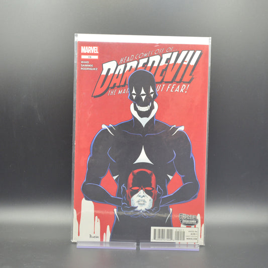 DAREDEVIL #19 - 2 Geeks Comics