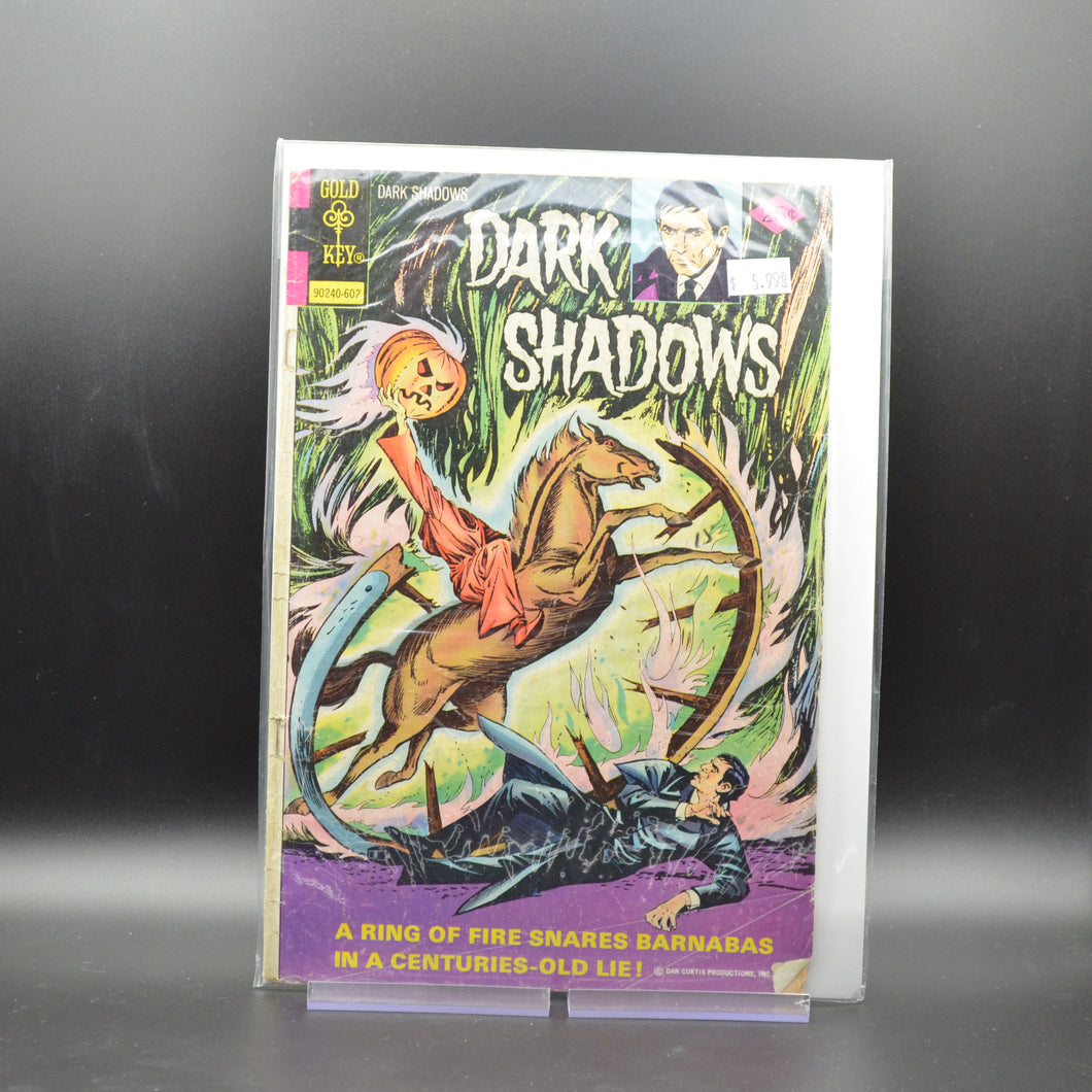 DARK SHADOWS #35 - 2 Geeks Comics