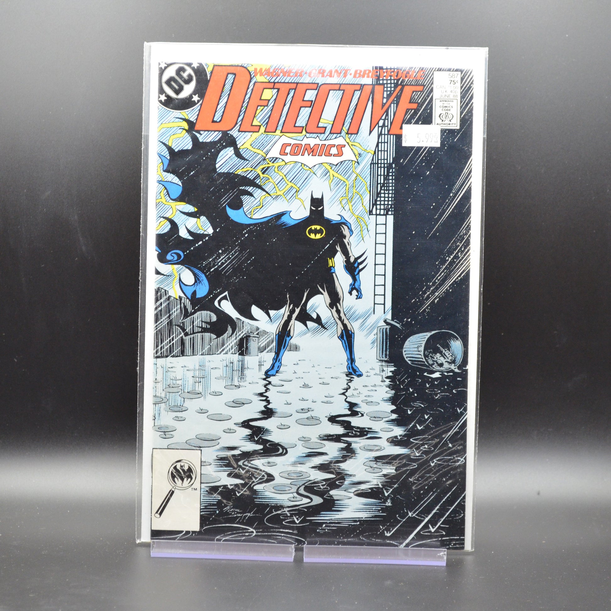 DETECTIVE COMICS #587 - 2 Geeks Comics