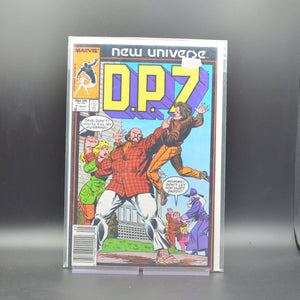 D.P.7 #7 - 2 Geeks Comics