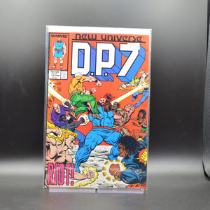 D.P.7 #17 - 2 Geeks Comics