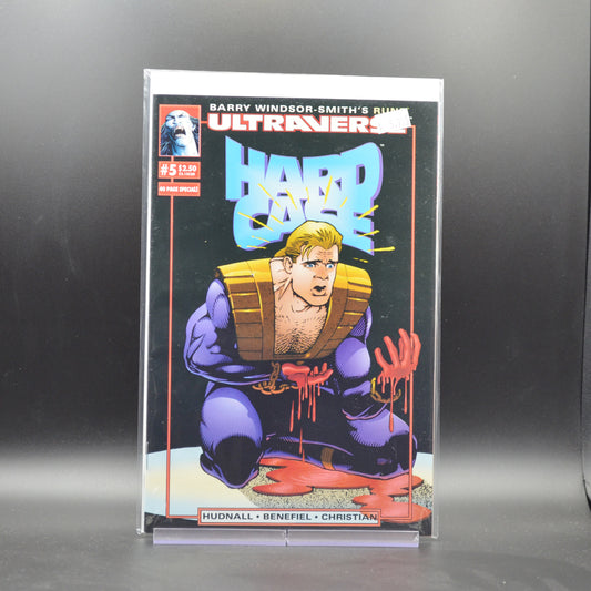 HARDCASE #5 - 2 Geeks Comics