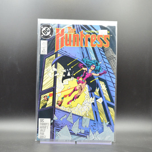 HUNTRESS #2 - 2 Geeks Comics