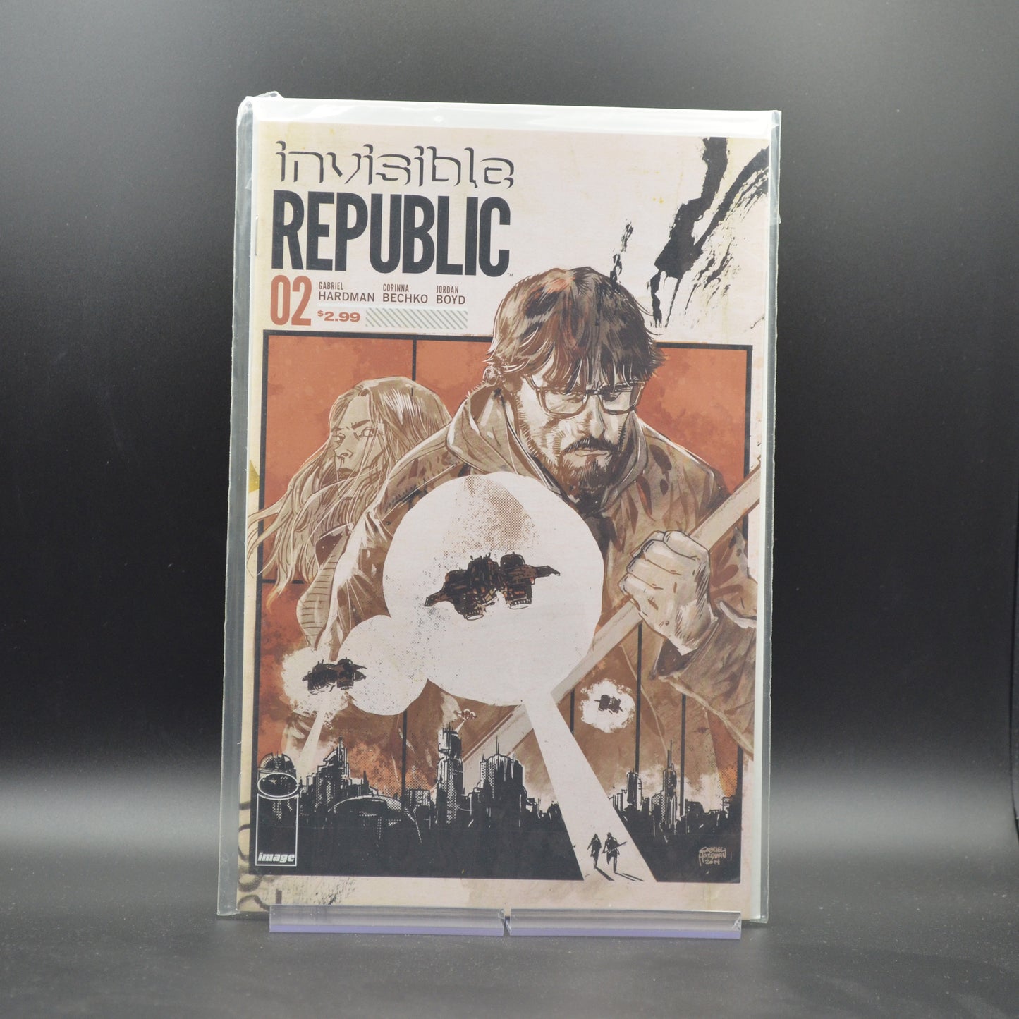 INVISIBLE REPUBLIC #2 - 2 Geeks Comics