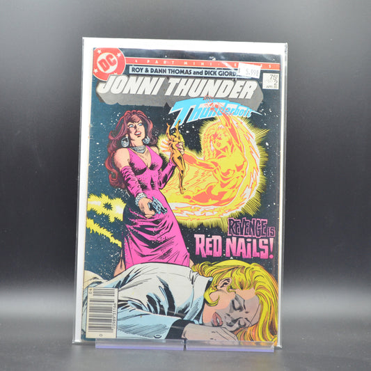 JONNI THUNDER #2 - 2 Geeks Comics