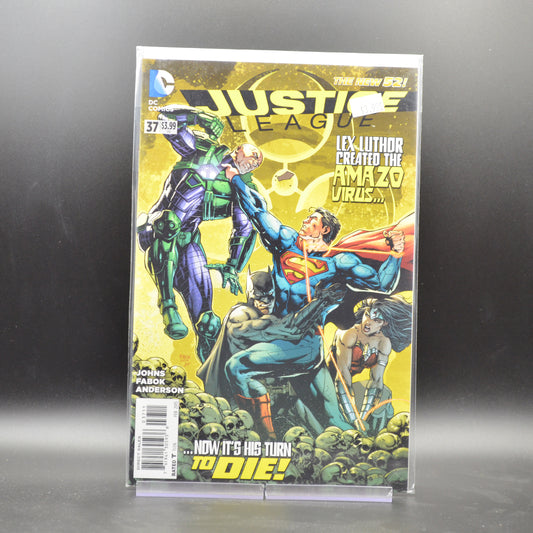 JUSTICE LEAGUE #37 - 2 Geeks Comics