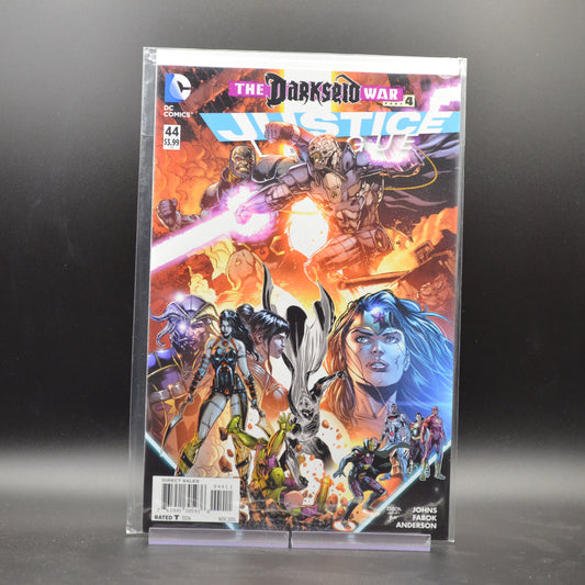 JUSTICE LEAGUE #44 - 2 Geeks Comics