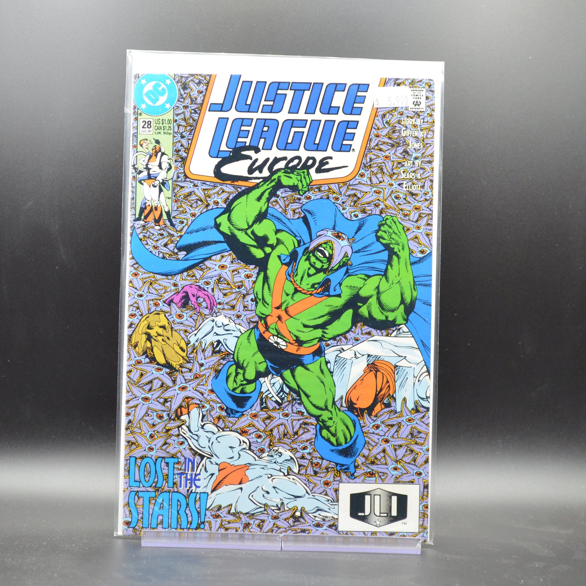 JUSTICE LEAGUE EUROPE #28 - 2 Geeks Comics