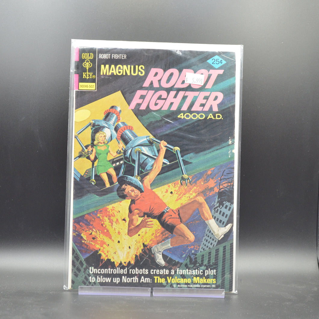 MAGNUS, ROBOT FIGHTER #38 - 2 Geeks Comics