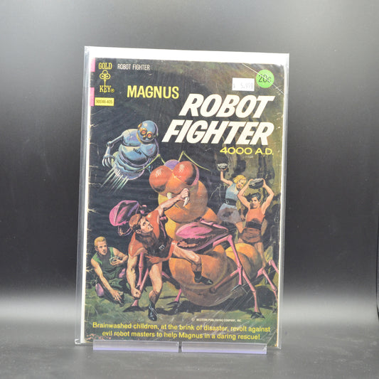 MAGNUS, ROBOT FIGHTER #35 - 2 Geeks Comics