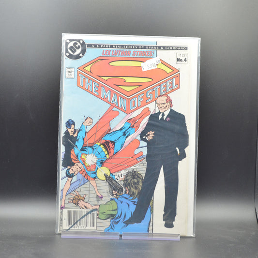 MAN OF STEEL #4 - 2 Geeks Comics