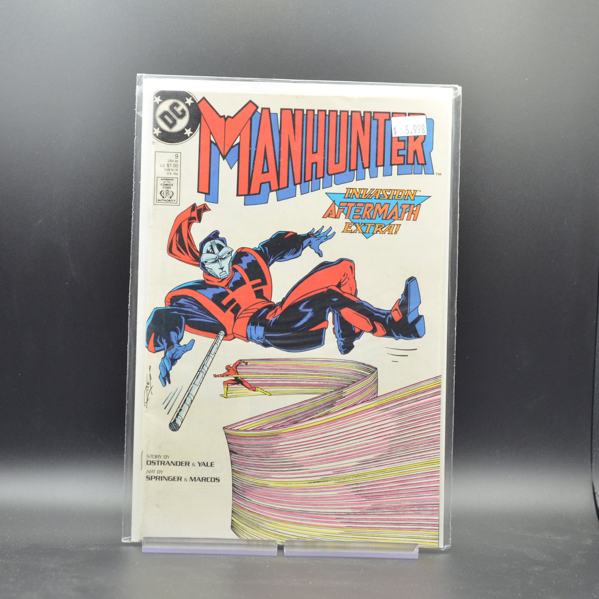MANHUNTER #9 - 2 Geeks Comics
