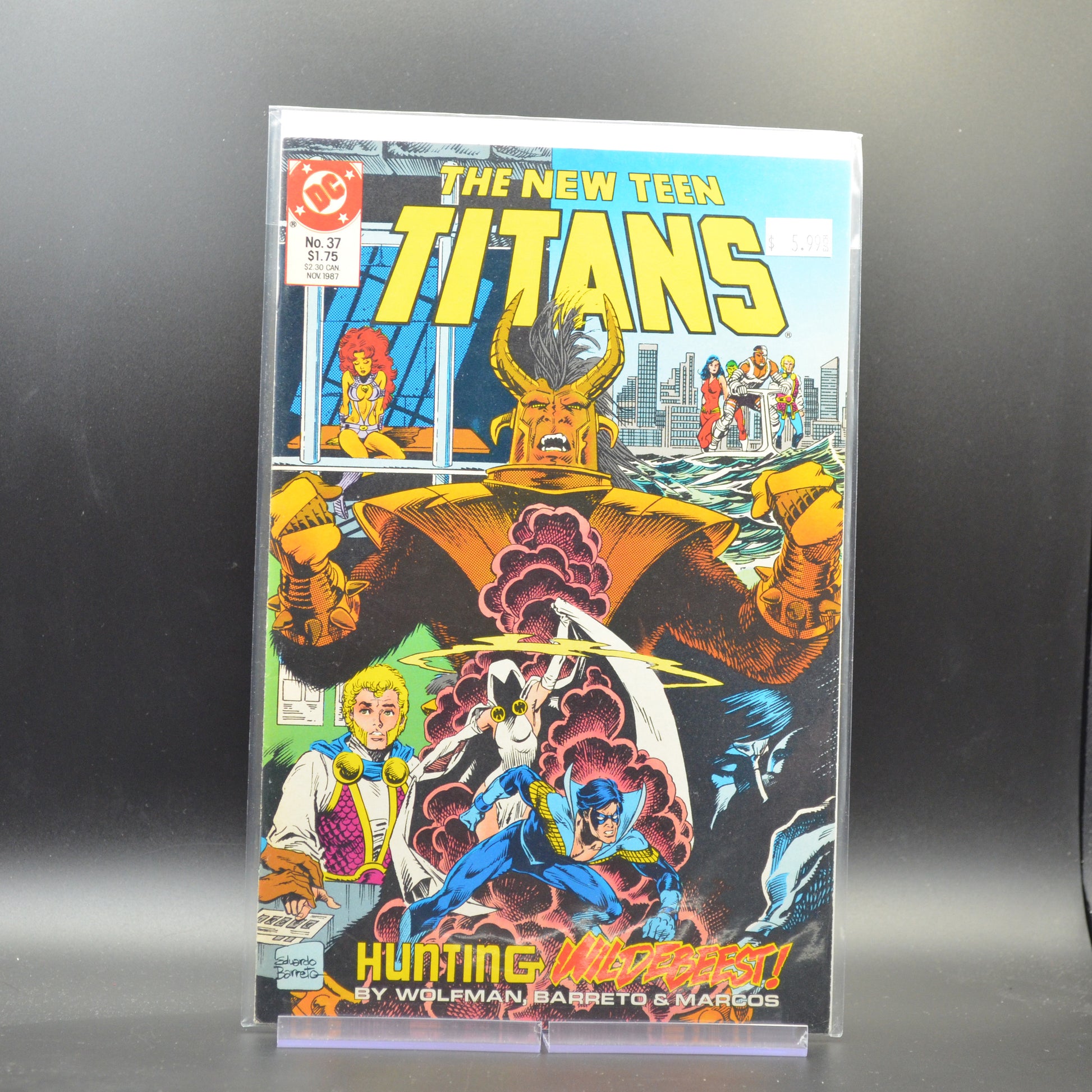 NEW TEEN TITANS #37 - 2 Geeks Comics