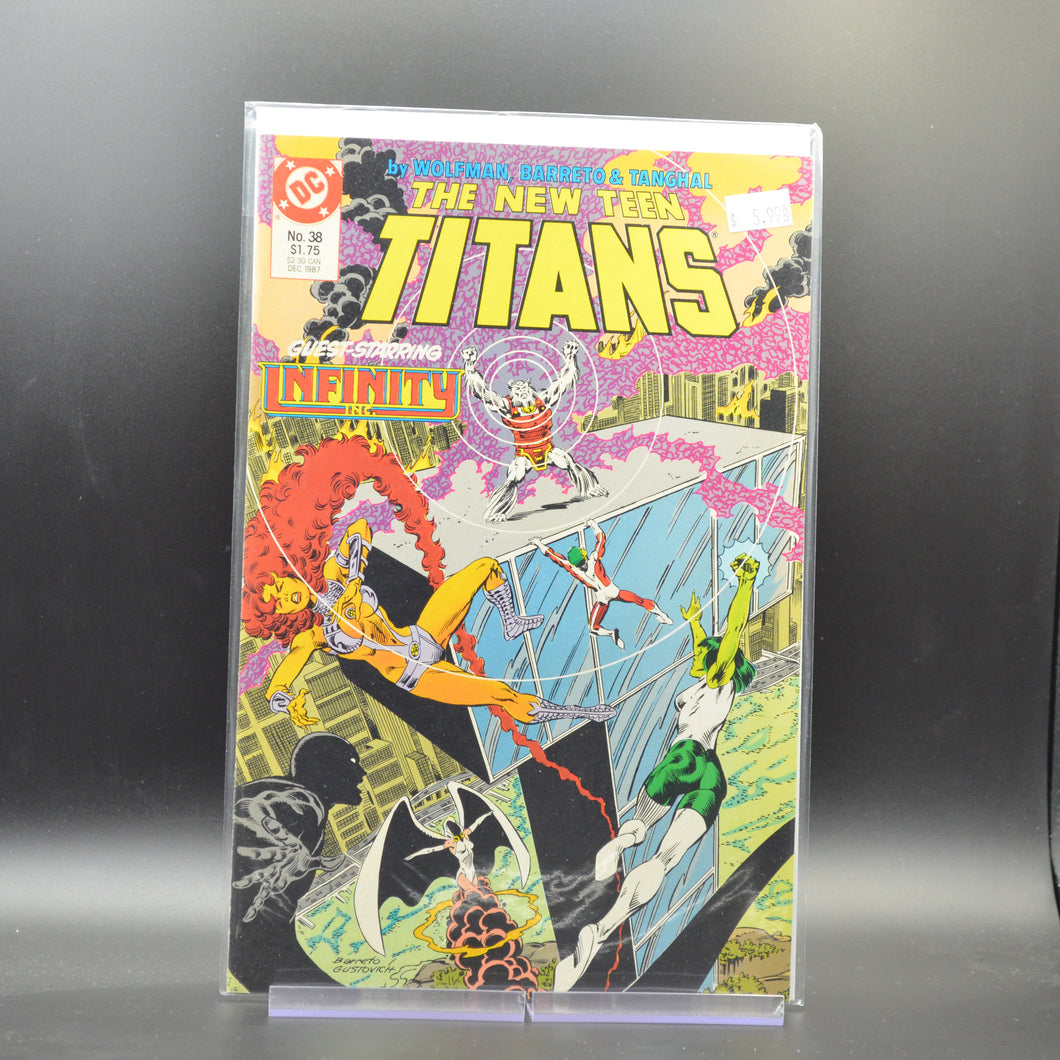 NEW TEEN TITANS #38 - 2 Geeks Comics