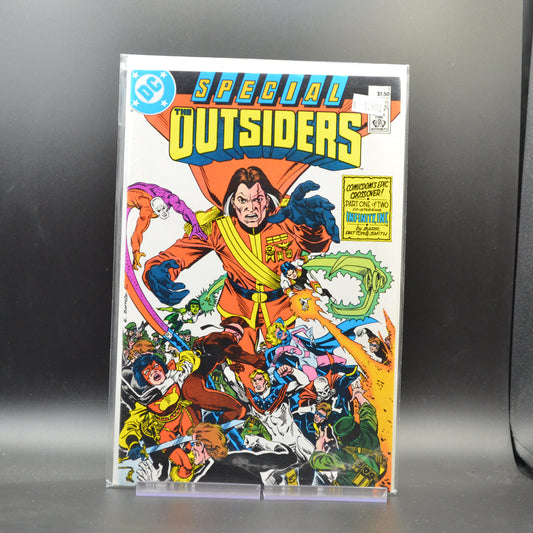 OUTSIDERS #1 - 2 Geeks Comics