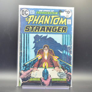 PHANTOM STRANGER #27 - 2 Geeks Comics