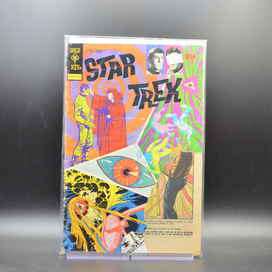 STAR TREK #30 - 2 Geeks Comics