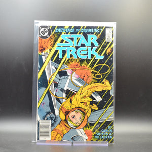 STAR TREK #42 - 2 Geeks Comics