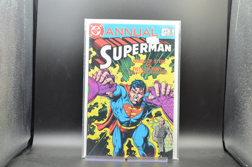 SUPERMAN #12 Annual - 2 Geeks Comics