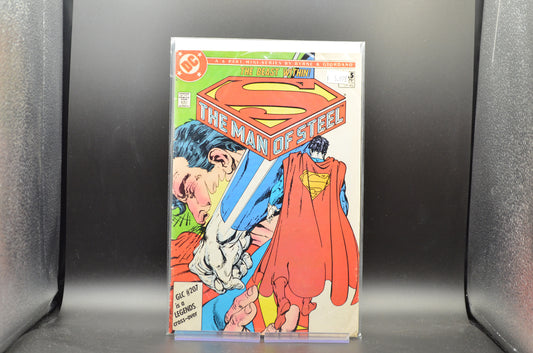 MAN OF STEEL MPI EDITION #5 - 2 Geeks Comics