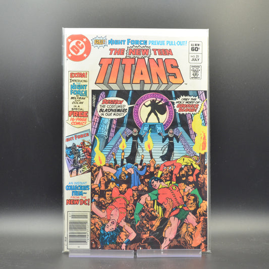 NEW TEEN TITANS #21 - 2 Geeks Comics