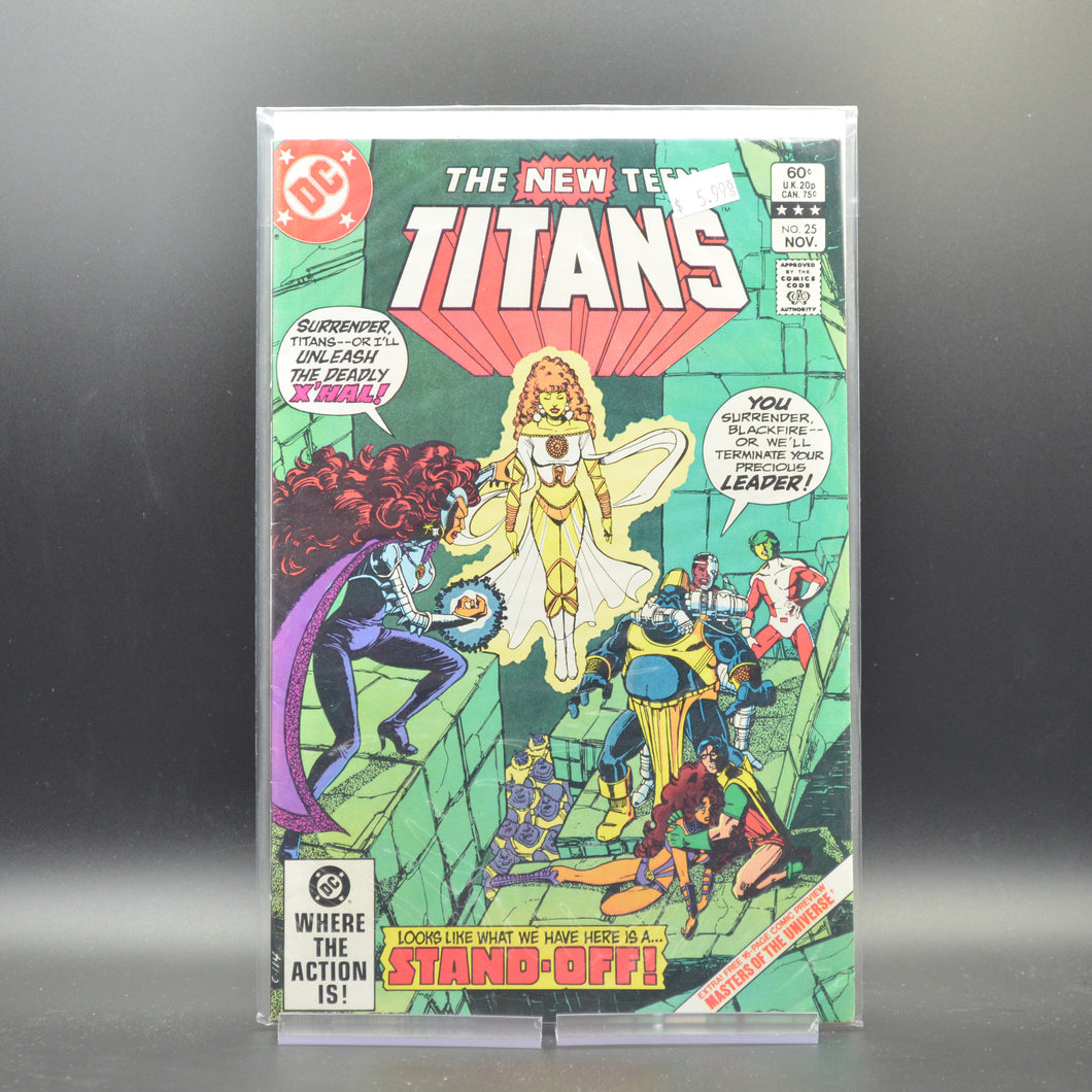 NEW TEEN TITANS #25 - 2 Geeks Comics