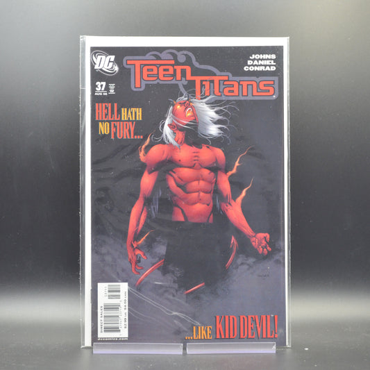 TEEN TITANS #37 - 2 Geeks Comics