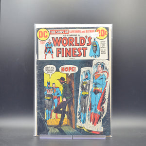 WORLD'S FINEST COMICS #216 - 2 Geeks Comics