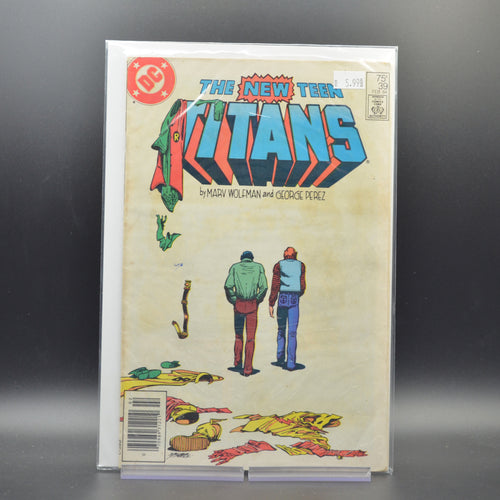 NEW TEEN TITANS #39 - 2 Geeks Comics