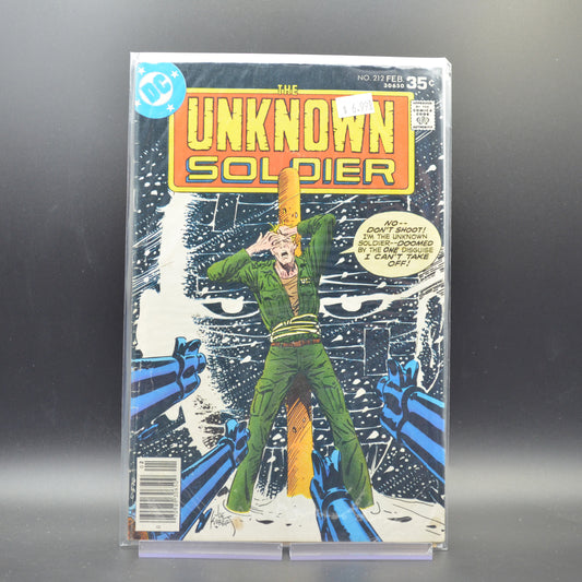UNKNOWN SOLDIER #212 - 2 Geeks Comics