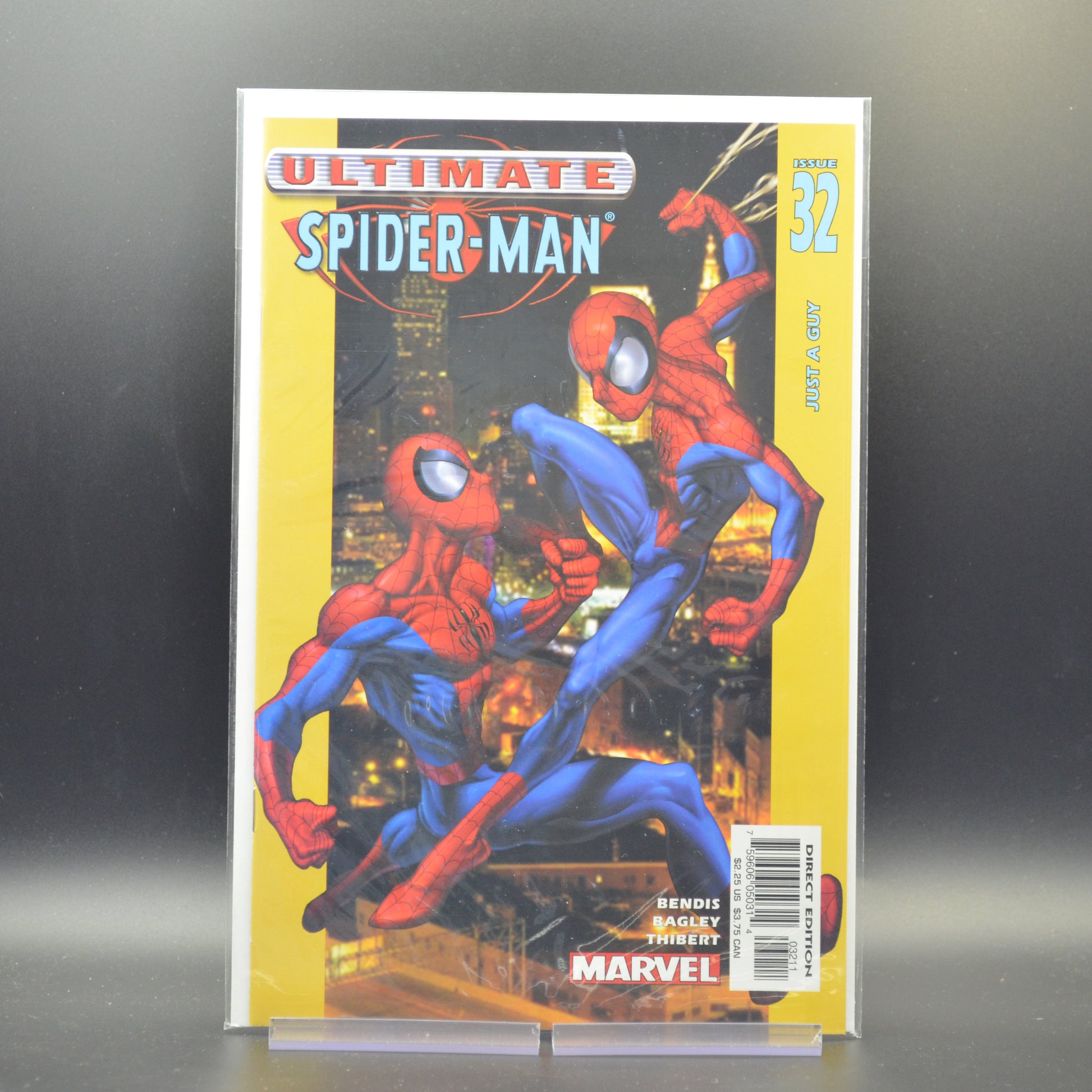 ULTIMATE SPIDER-MAN #32 - 2 Geeks Comics